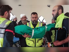 दक्षिणी लेबनान में इजरायल के हमले जारी, पिता के जनाजे में शामिल बच्ची की मौत