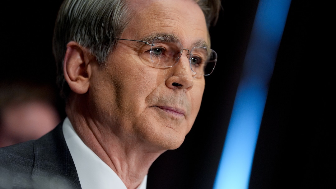 Anthropic Model Scare Sparks Urgent Bessent, Powell Warning To Bank CEOs