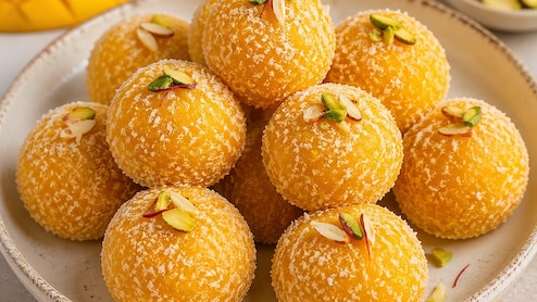 गर्मी में मीठा खाने का मन? आम‑मलाई लड्डू की आसान रेसिपी