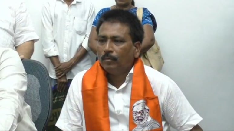 After 28 Years As BJP Peon, Ramesh Bhil Gets Ticket For Civic Election