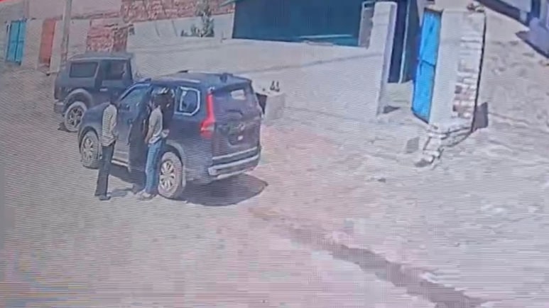 हरियाणा के झज्जर में युवक की गोली मारकर हत्या, काले रंग की स्कॉर्पियों में आए थे हमलावर