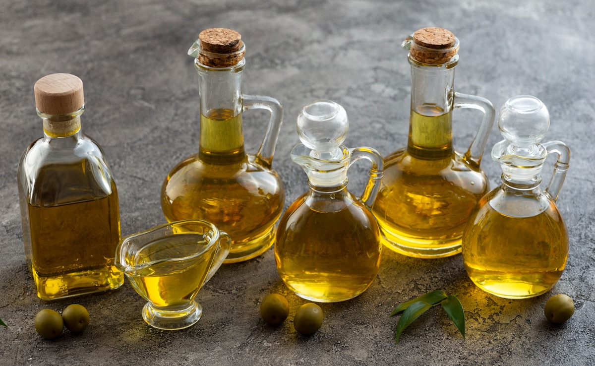 Extra-virgin olive oil has the ability to slow down cognitive decline