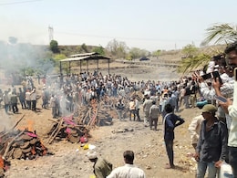 Dhar Accident: एक साथ जली परिवार के 8 सदस्यों की चिता, बिलख पड़े लोग, 16 मौतों की जिम्मेदार सड़क इंजीनियरिंग