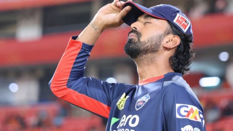 IPL 2026: 986 रन, दो 220 से ऊपर स्कोर चेज, आईपीएल में बॉलरों के लिए कयामत की रात, करें तो क्या करें