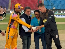 "Joke Of The Century": Babar Azam, Marnus Labuschagne's 'Peace Gesture' During PSL Brutally Trolled By Internet