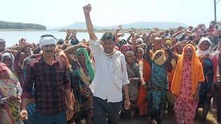 MP: केन नदी में 12 दिन चला &lsquo;पंचतत्व सत्याग्रह&rsquo;, 10 दिन के लिए आंदोलन स्थगित