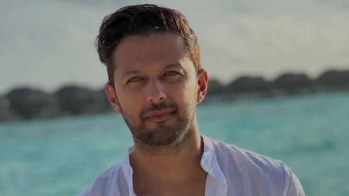 वत्सल सेठ ने एआई की मदद से लिखी अजय देवगन की फिल्म &lsquo;हैप्पी बर्थडे जोशी&rsquo; की स्क्रिप्ट