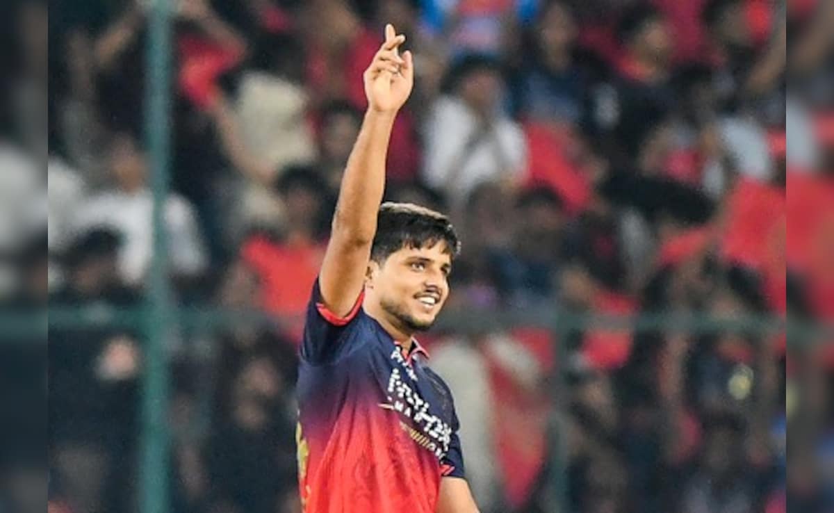 Rasikh Salam: महज 24 रन देकर 4 विकेट, रसिख सलाम डार के नाम दर्ज हुई ये खास उपलब्धि