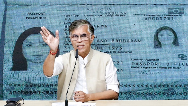 असम के CM हिमंता और उनकी पत्नी पर अब क्या बोले पवन खेड़ा? 8 मिनट का वीडियो किया जारी