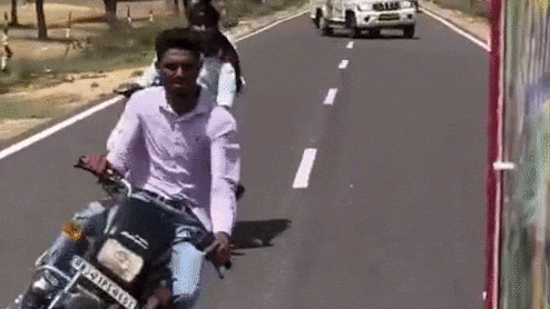 शादी में डीजे के पीछे लहरा रहे थे बाइक और बोलेरो, वीडियो वायरल होते ही पुलिस एसपी ने ले लिया एक्शन