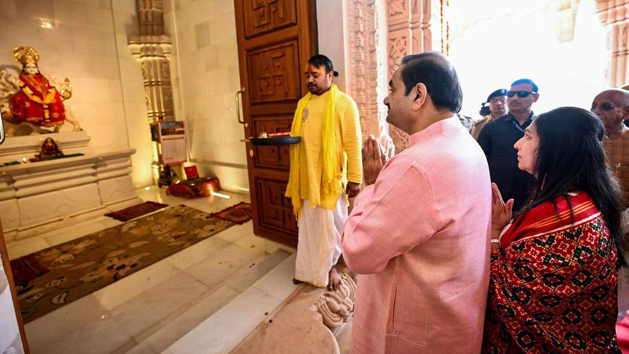 Gautam Adani Visits Ram Temple In Ayodhya With family, Offers PrayersAdani Group