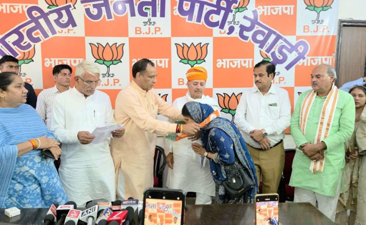 हर‍ियाणा: बीजेपी प्रत्याशी को हराने वाली मेयर हुईं भाजपाई, 8 पार्षद के साथ पार्टी में शाम‍िल 
