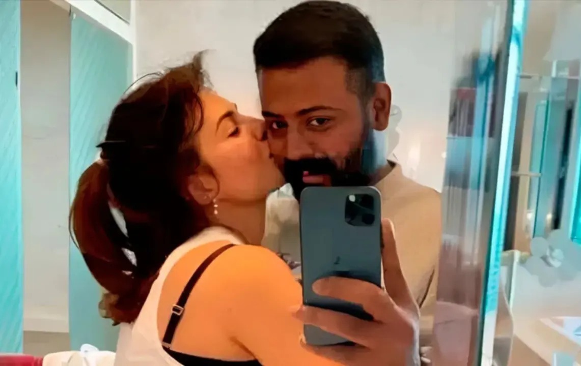 जैकलीन के लिए जेल से ‘लव लेटर' का सिलसिला जारी, सुकेश चंद्रशेखर पर भड़की पब्लिक, बोली- अब ये सर्कस बंद करो