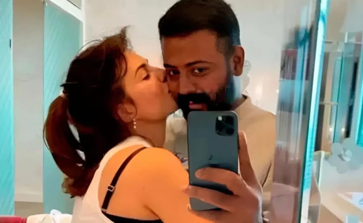 जैकलीन के लिए जेल से ‘लव लेटर' का सिलसिला जारी, सुकेश चंद्रशेखर पर भड़की पब्लिक, बोली- अब ये सर्कस बंद करो