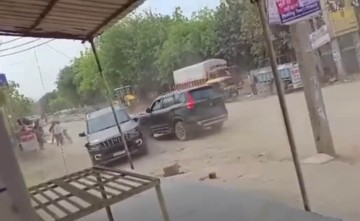 2 Scorpio SUVs Ram Each Other In Gurugram, Road Rage Video Goes Viral