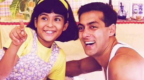 कुछ कुछ होता है की अंजलि अब है 37 साल की ग्लैमरस गर्ल, विदेशी लड़के से की सगाई, 28 साल बाद देख खुश हुए फैंस