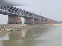 163 साल पुराना बिहार का कोईलवर पुल हुआ कमजोर, दरक रही नींव... दांव पर लगेगी सैकड़ों जान