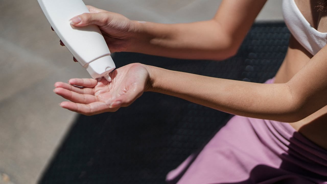 Benefits Of Using Summer Body Lotion For Healthy And Comfortable Skin