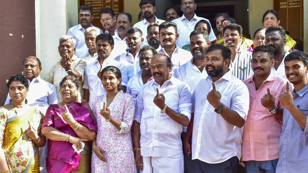 West Bengal, Tamil Nadu Record Nearly 18% Turnout by 9 AM
