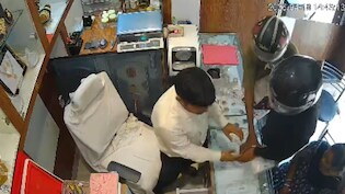 पटना में दिनदहाड़े ज्वेलरी शॉप में लूट, तेजस्वी बोले- बिहार में BJP सीएम बनते ही अपराधियों की मौज