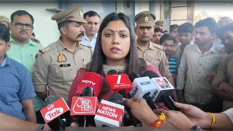 एक्शन मोड में DM मेधा रूपम, कंपनियों में जाकर खुद सुनी श्रमिकों की फरियाद, CM के आदेशों को लागू करने का अल्टीमेटम