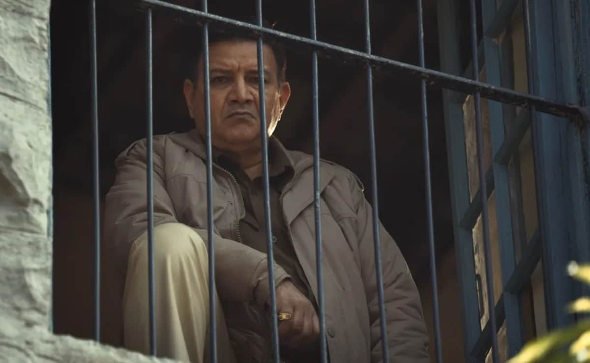 66 की हीरोइन, 62 के हीरो की 131 मिनट की मर्डर मिस्ट्री का नेटफ्लिक्स पर हंगामा, धुरंधर और बॉर्डर 2 को पछाड़ बन बैठी नंबर वन