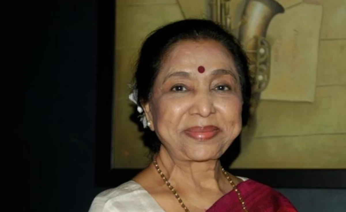 Asha Bhosle Was Paid Rs 100 For Her First Song. Then, She Celebrated It With Her First Husband