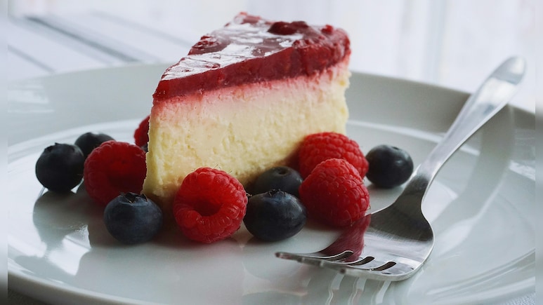 एक गलती से बना दुनिया का सबसे मशहूर चीजकेक, जानिए पूरी कहानी