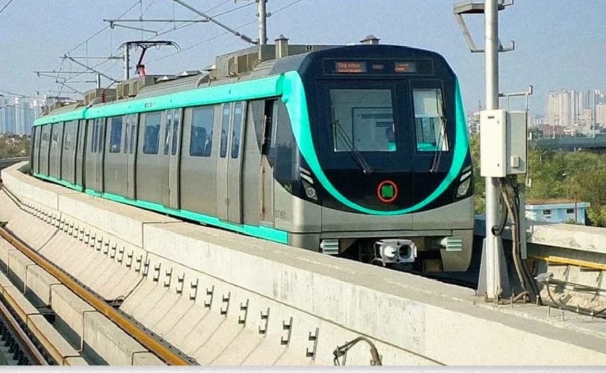 Greater Noida News: ग्रेटर नोएडा वेस्ट मेट्रो का बदला रूट, नोएडा एयरपोर्ट की नमो भारत ने डाला असर, अब सिर्फ पांच स्टेशन