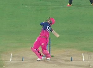 Vaibhav Sooryavanshi Suffers First Golden Duck Of IPL Career, RR Stars Expression Says It All After Praful Hinge Strikes. Watch