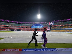 RR vs MI LIVE Score, IPL 2026: गुवाहाटी में फिर शुरू हुई बारिश, टॉस में देरी