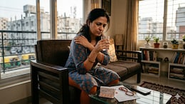 What Is Nerve Pain? Doctors Share Why Common Painkillers Don't Work On It, But Oral Steroids Do