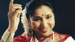 How Asha Bhosle's 'Unconventional' Voice Made Her A Playback Superstar