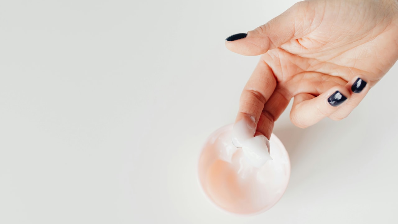 Top 5 Super-light Gel Moisturisers for Fresh, Oil-Free and Hydrated Skin under ₹1,100