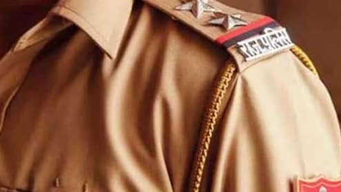 SI Exam में किसी भी अनियमितता की सूचना देने वालों को मिलेगा 100000 रुपये का इनाम, WhatsApp हेल्पलाइन नंबर जारी