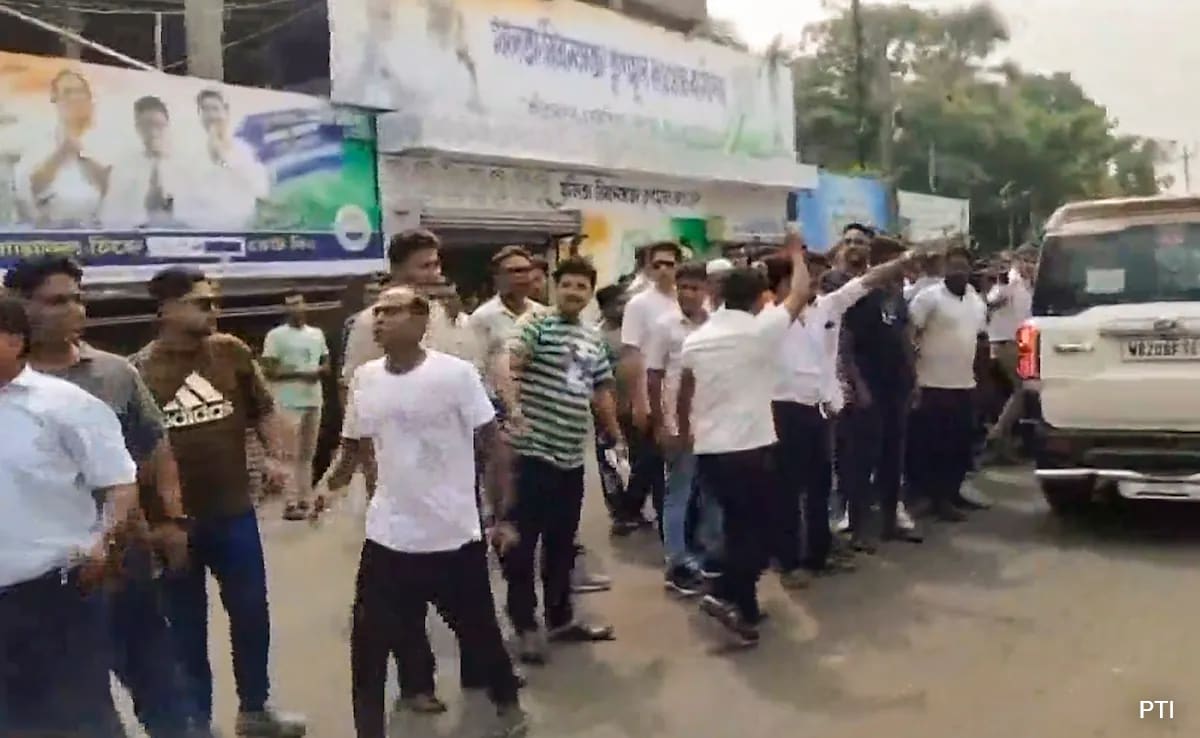 Poll Body Transfers Bengal Election Official After 'Singham' Officer Row