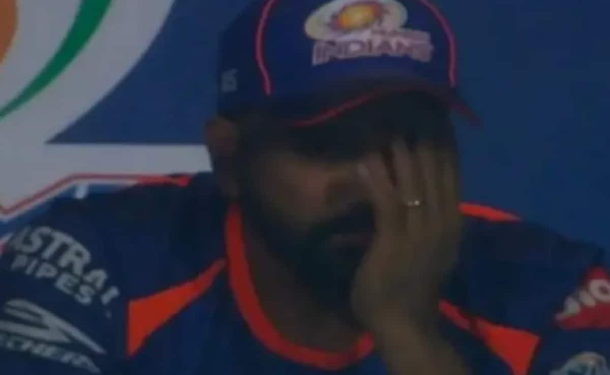 Rohit Sharma: मुंबई की एक और हार से पूरी तरह से टूटे रोहित शर्मा, निशारा से अपना चेहरा हाथों से ढका, टीम की ऐसी हालत देख बर्दाश्त नहीं कर पाए