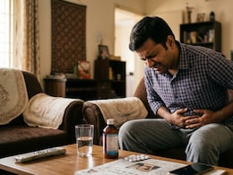 7 Common Habits That Are Quietly Ruining Your Digestion, According To A Gastroenterologist