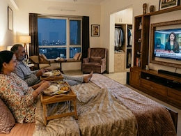 Eating Dinner Just Before Going To Bed? Your Digestion May Not Keep Up Overnight