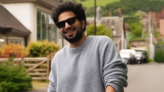 समय रैना के 8 मिलियन फॉलोअर्स, वीडियो पर 26 मिलियन व्यूज, सिर्फ इन 2 लोगों को फॉलो करते हैं कॉमेडियन