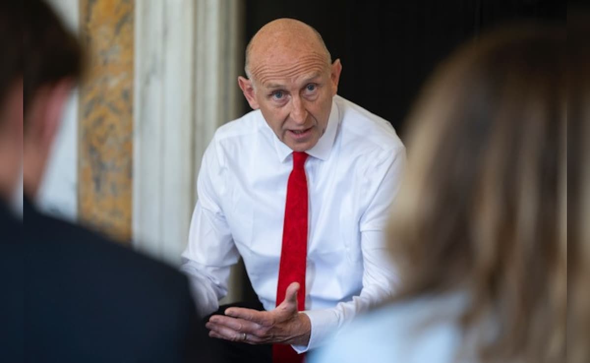 'Nefarious Spy Subs': UK 'Exposes' Russia's Deep-Sea Mission To Target Vital Cables