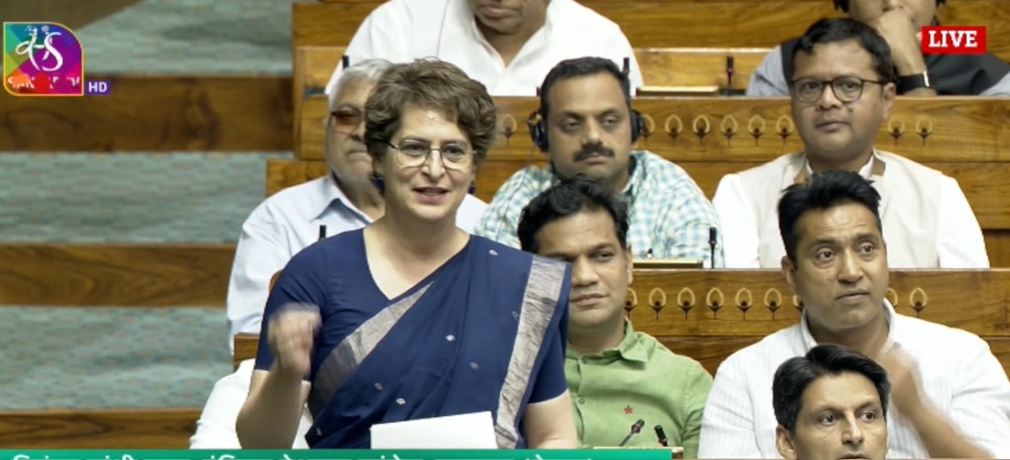 'बीजेपी ने किया था महिला आरक्षण का विरोध', संसद में प्रियंका गांधी ने की आरोपों की बौछार
