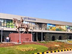 मोठी बातमी! पुणे विमानतळावर हवाई दलाच्या विमानाचा अपघात;  धावपट्टी बंद