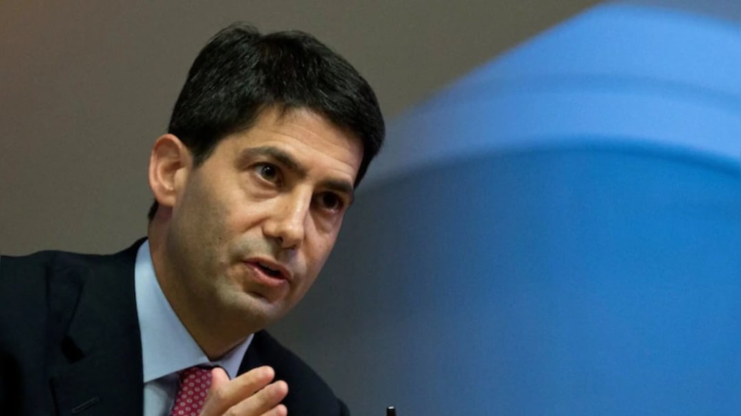 Trump's Pick Kevin Warsh Set To Head Fed As Nomination Clears Key Senate Panel Hurdle