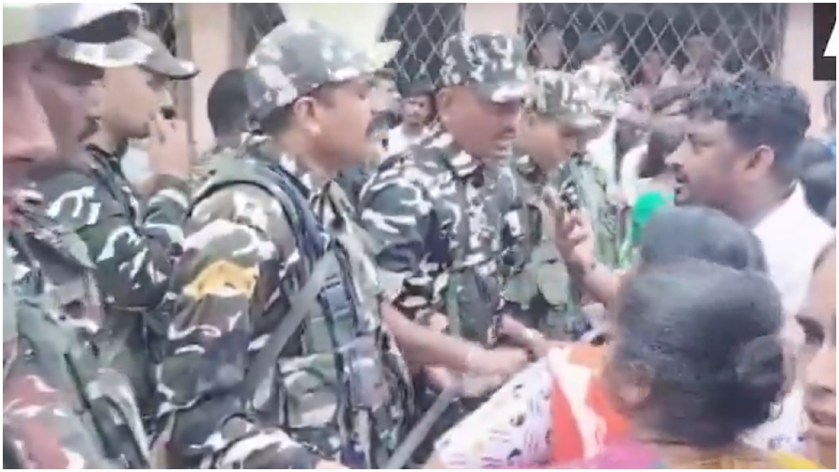 बंगाल वोटिंग LIVE: जहांगीर खान वाली सीट के कुछ बूथों पर वोटिंग रुकी, IPS अजय पाल भी कर रहे हैं गश्त