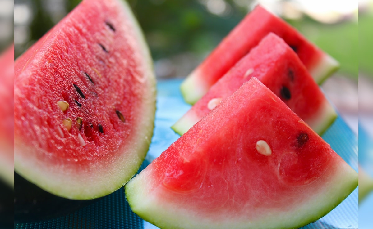 डायबिटीज में तरबूज खाना सही है या नहीं? जानिए एक दिन में कितना तरबूज खाना माना जाता है सुरक्षित