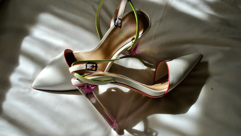 सोचो मत, ले लो! Myntra Sale में Metro और Mochi Footwear मिल रहे हैं 50% डिस्&zwj;काउंट पर, मौका निकल न जाए