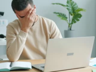 क्या AI आपको गलत बातों पर यकीन दिला रहा है? ये नई रिसर्च आपके होश उड़ा देगी!