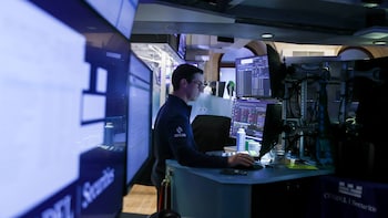 Wall Street Highlights: S&P 500, Nasdaq Ends Higher Despite Trump's Threat To 'Take Out' Iran