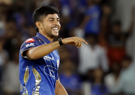 Who is Ashwini Kumar: कौन हैं अश्वनी कुमार? मोहाली की गलियों से मुंबई इंडियंस का 'स्विंग सुल्तान' बनने तक की कहानी